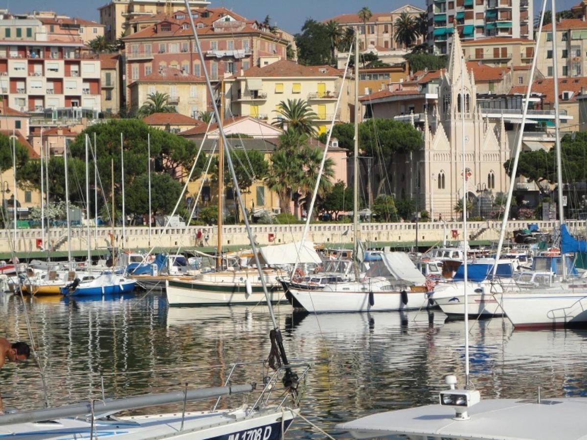 Bed and Breakfast Il Sole Di Poggi Imperia Exterior foto